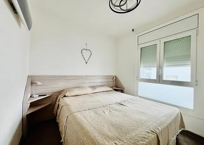 Global Immo 3398 Cala Fonda Apartment Roses